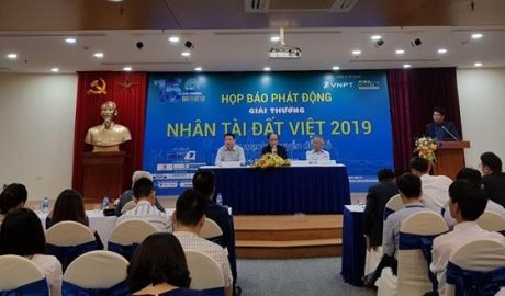Phát động Giải thưởng Nhân tài Đất Việt 2019