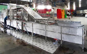 Chế tạo thành công máy rửa thanh long áp lực cao