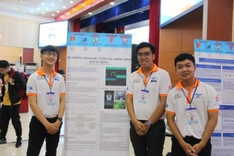 Hệ thống chăm sóc vườn cây chôm chôm bán tự động