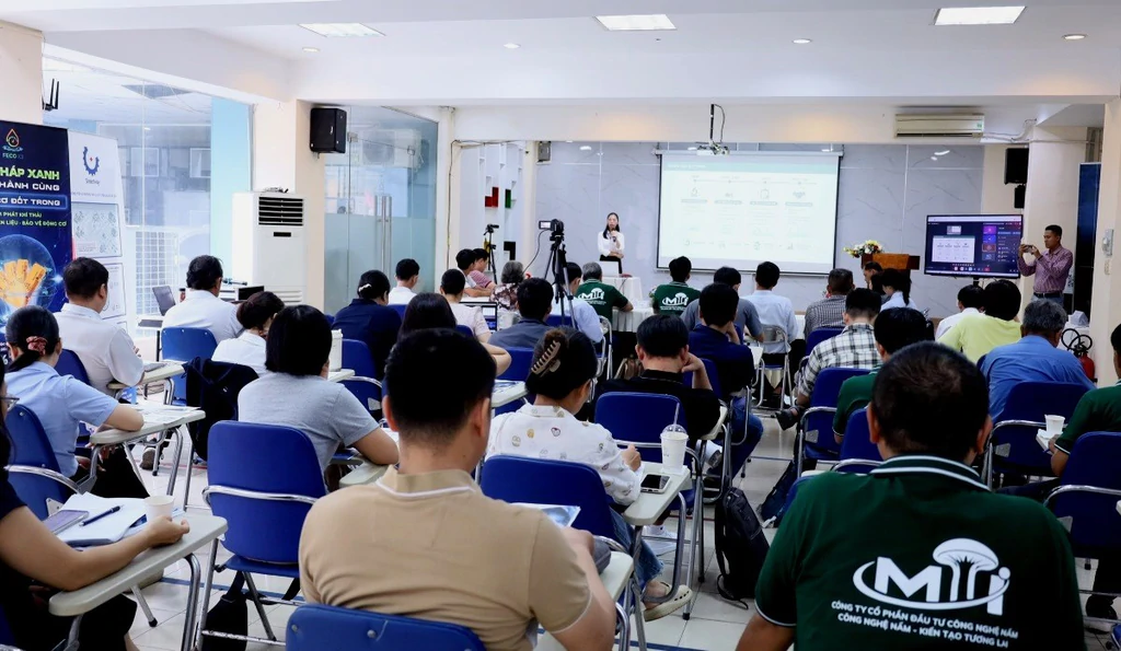 Kết nối chuyển giao quy trình nuôi trồng nấm sữa