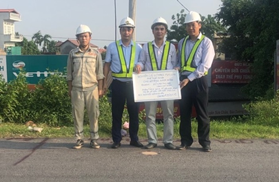 Tận dụng nhựa phế thải để khắc phục hằn lún vệt bánh xe trên đường