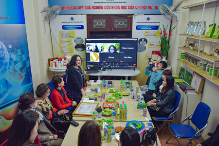 Cầu nối cho các nhà khoa học nữ và doanh nghiệp