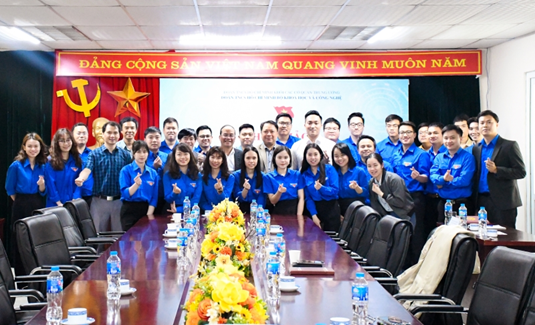 Phát huy vai trò của thanh niên trong công tác nghiên cứu khoa học