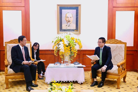 Nâng cao năng lực đổi mới sáng tạo, chuyển đổi số và thúc đẩy công nghệ bán dẫn