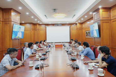 Thúc đẩy chuyển đổi số, khơi thông mọi nguồn lực phát triển kinh tế - xã hội