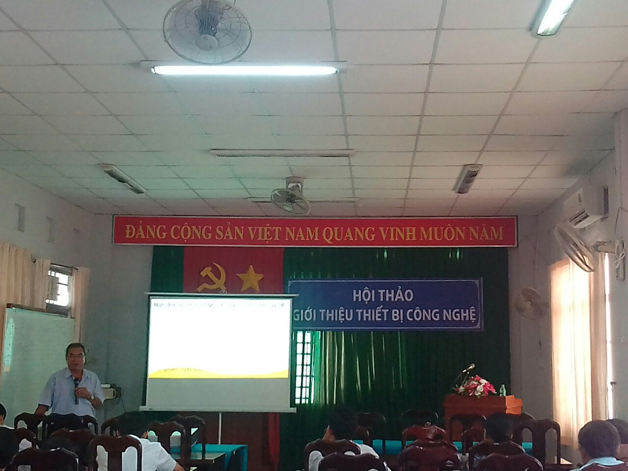 Hội thảo Giới thiệu thiết bị công nghệ tại thành phố Long Xuyên