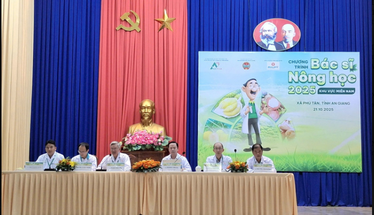 Chương trình “Bác sĩ nông học” tư vấn cho hơn 280 nông dân xã Phú Tân