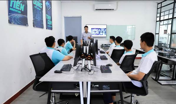 Có gì đặc biệt khi học lập trình ở Học viện Công nghệ thông tin – Hướng nghiệp Á Âu?