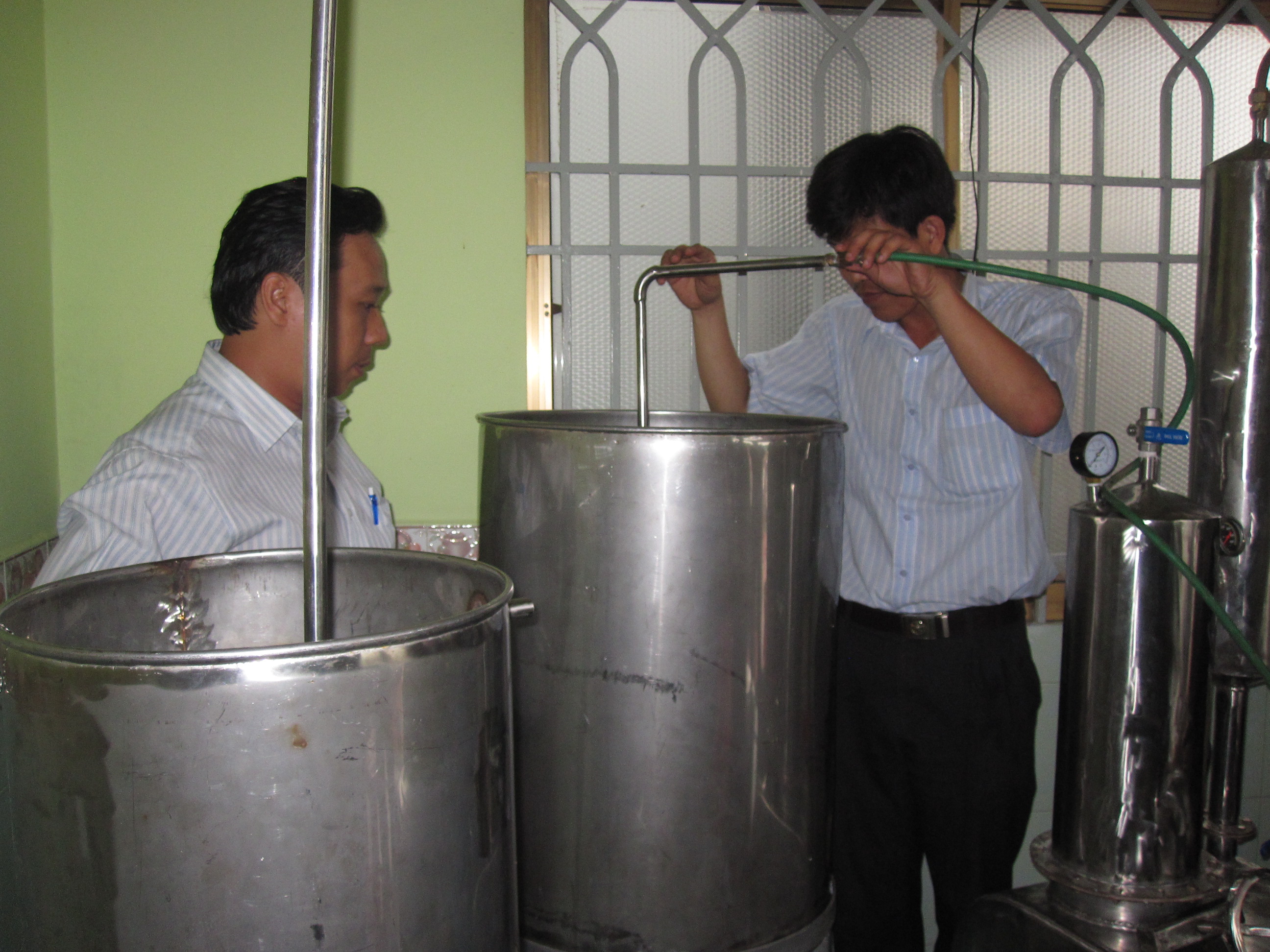 quy trinh san xuat ruou nep an toan